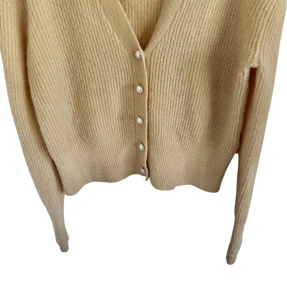 Just Female Light Yellow Rebelo Wool Alpaca Pearl V Neck Cardigan Sweater Large - Picture 6 of 10